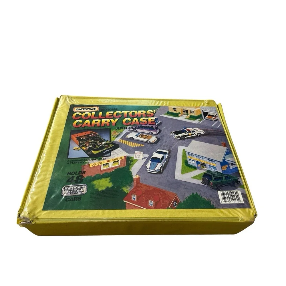 Vintage Matchbox‎ Case And 26 Cars Mostly All Vintage 90's